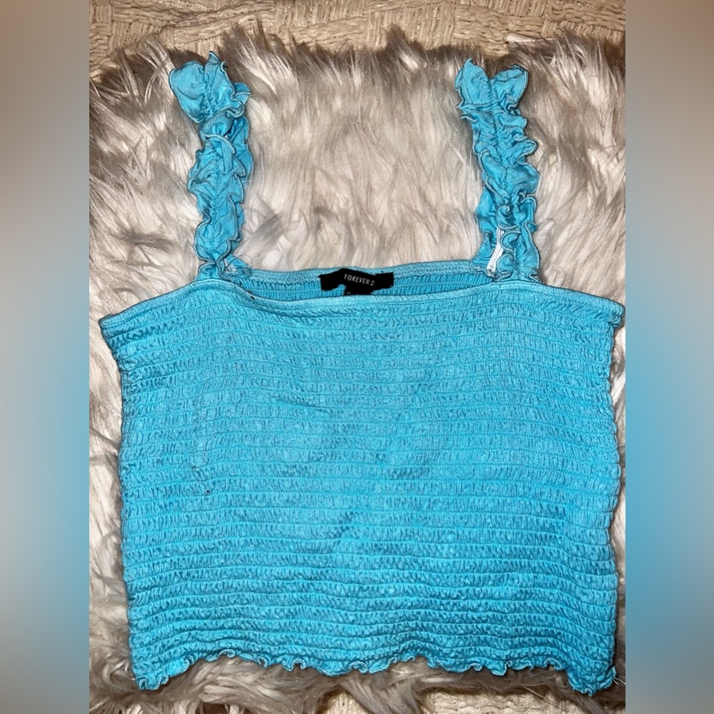 Forever 21 size medium in the perfect summertime blue women’s crop